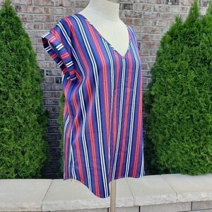 Express Striped Extended Shoulder V-neck Top M